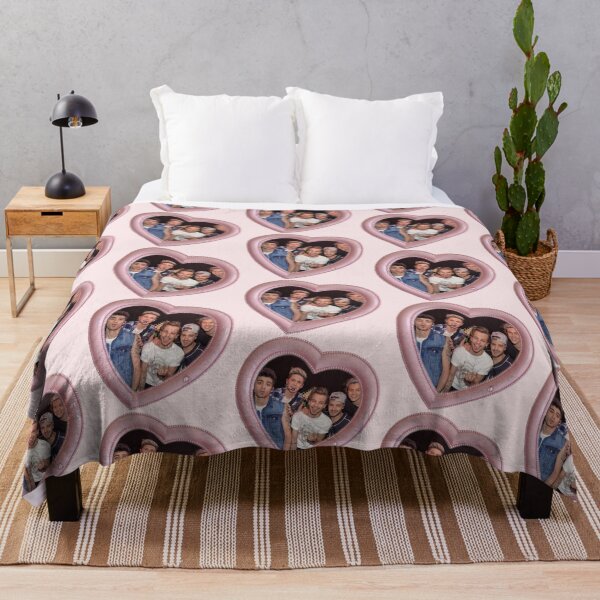 Artikelvorschau, One Direction Ästhetik entworfen und verkauft von Spring Things.
