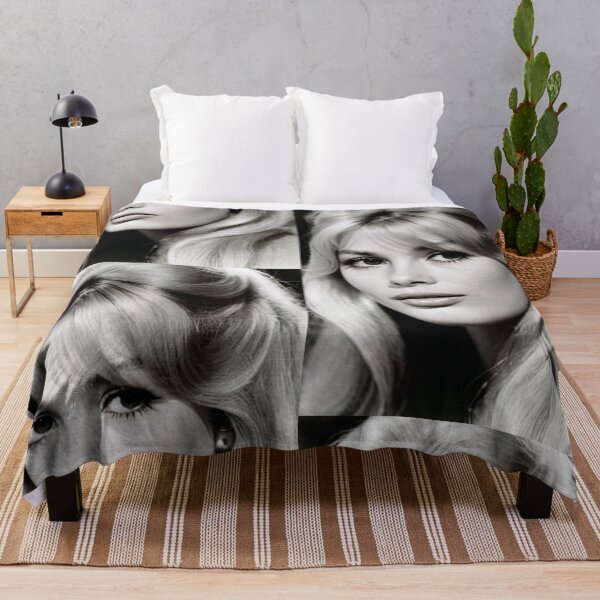 Item preview, Character - Portrait Black and White Volume Elegant designed and sold by Beat-It.