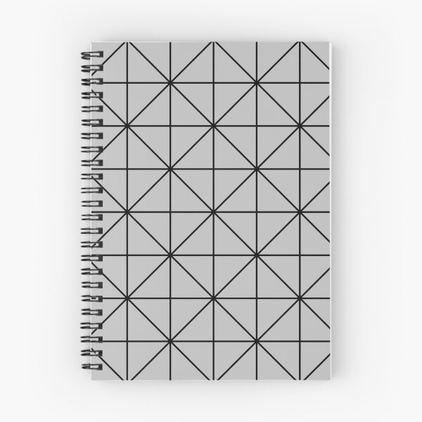 Aperçu de l'œuvre maille argent et noire créée et vendue par Mint + Midnight.