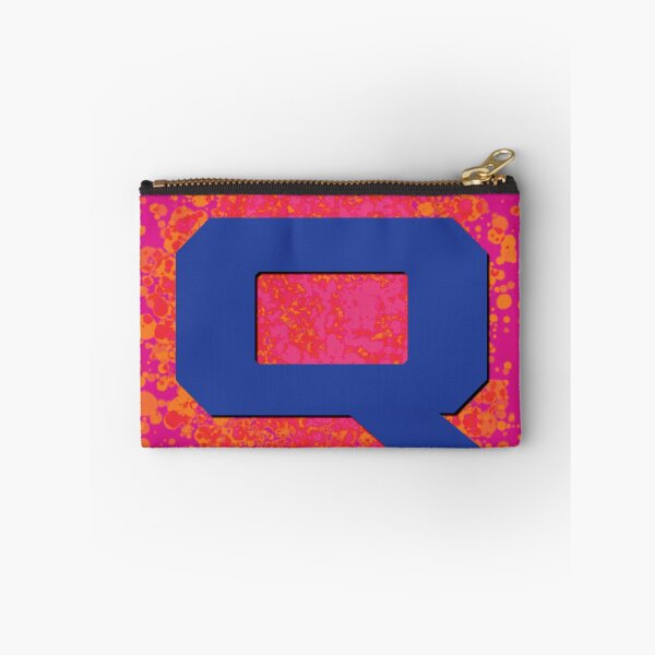 Aperçu de l'œuvre La lettre Q, la lettre Q créée et vendue par CharlottePlaceArt.