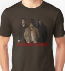 Camiseta ajustada Lo que hacemos en las sombras