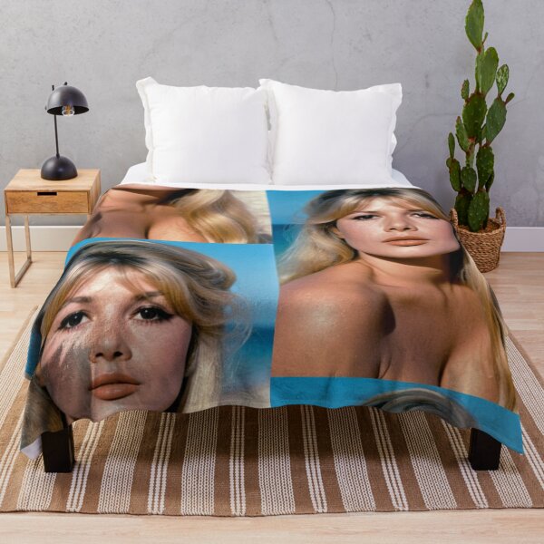Item preview, Character - Portrait Blonde Platinum Beach Elegant designed and sold by Beat-It.