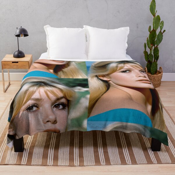 Item preview, Character - Portrait Blonde Platinum Gaze Distant Elegant designed and sold by Beat-It.