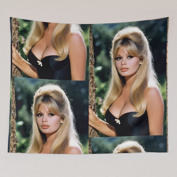 Item preview, Character - Portrait Bustier Black Brooch Elegant designed and sold by Beat-It.