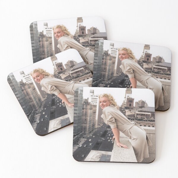 Item preview, Marilyn Monroe portrait designed and sold by KaterinaLog.