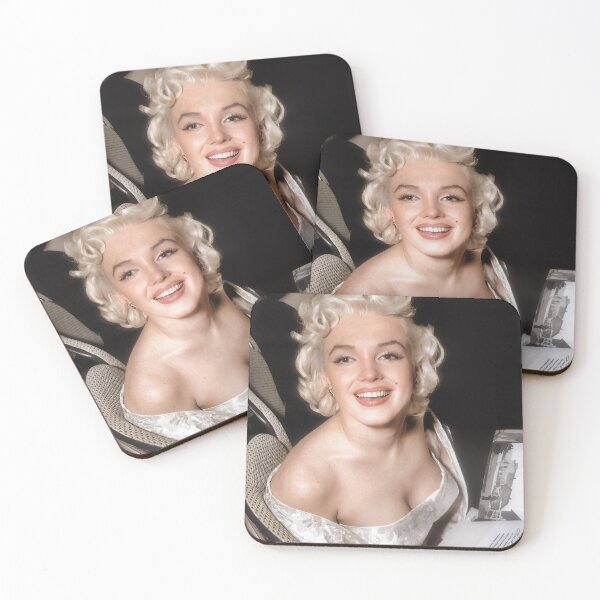 Item preview, Marilyn Monroe portrait designed and sold by KaterinaLog.