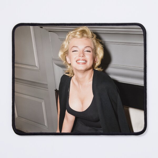 Item preview, Marilyn Monroe portrait designed and sold by KaterinaLog.