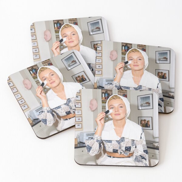 Item preview, Marilyn Monroe portrait designed and sold by KaterinaLog.