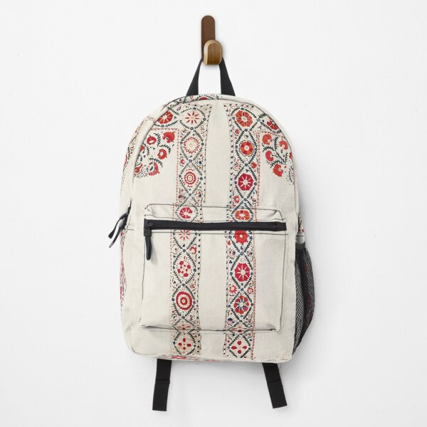 Aperçu de l'œuvre Kermina Suzani Antique Ouzbékistan Broderie Imprimer créée et vendue par Vicky Brago-Mitchell®.
