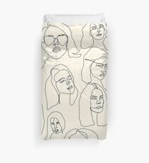 lana blind contour Duvet Cover