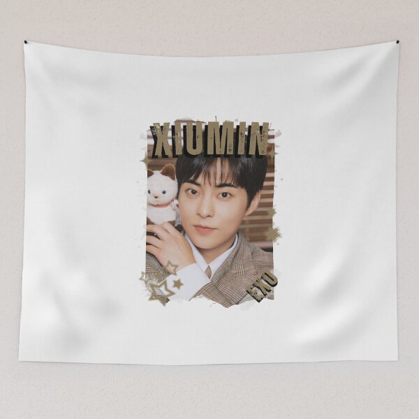 Artikelvorschau, EXOO Xiumin Kpop Solo-Künstler Schwarz-Weiß-Collage Digitales Kunstporträt entworfen und verkauft von AJUNICE STUDIO.