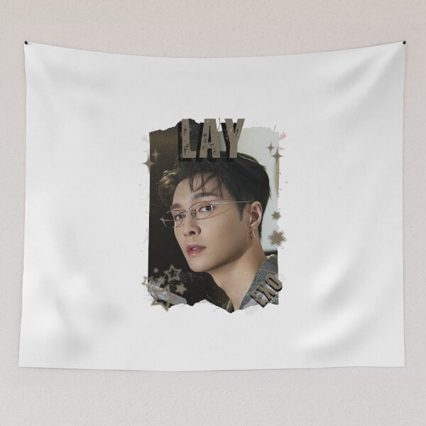 Artikelvorschau, EXOO Lay Kpop Solo-Künstler Schwarz-Weiß-Collage Digitales Kunstporträt entworfen und verkauft von AJUNICE STUDIO.