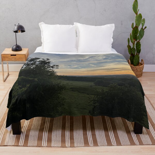 Artikelvorschau, Cotswold-Landschaft 82 entworfen und verkauft von Pretty Cotswold Designs.
