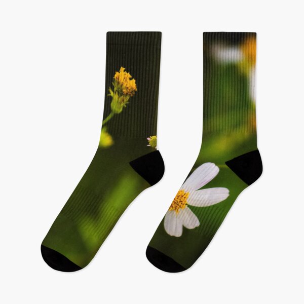 Item preview, The simple beauty of a field daisy designed and sold by franck380.
