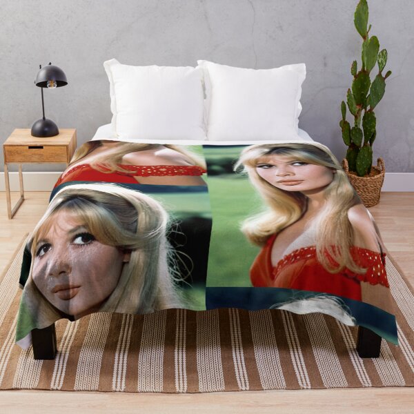 Item preview, Character - Portrait Elegant Style Retro designed and sold by Beat-It.