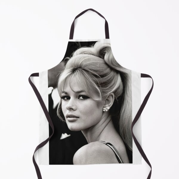 Artikelvorschau, Character - Portrait Elegant Voluminous Hairstyle entworfen und verkauft von Beat-It.