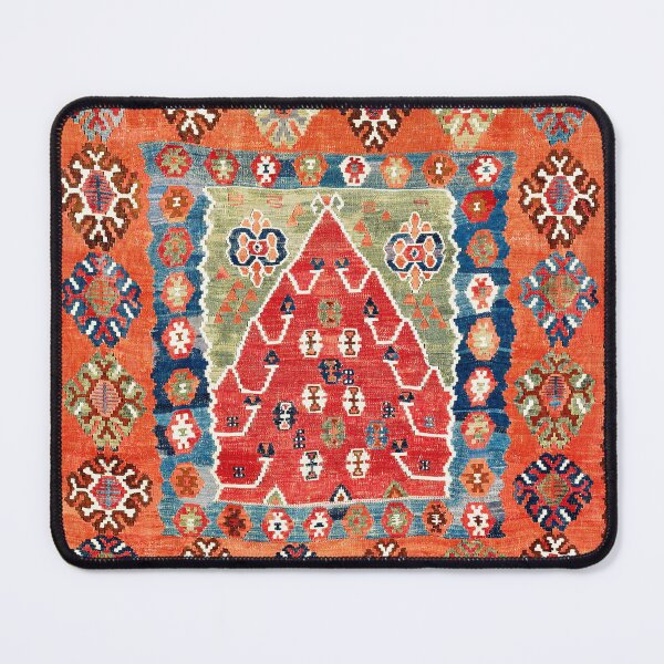 Artikelvorschau, Bayburt Nordost-Anatolische Nische Kilim-Druck entworfen und verkauft von Vicky Brago-Mitchell®.