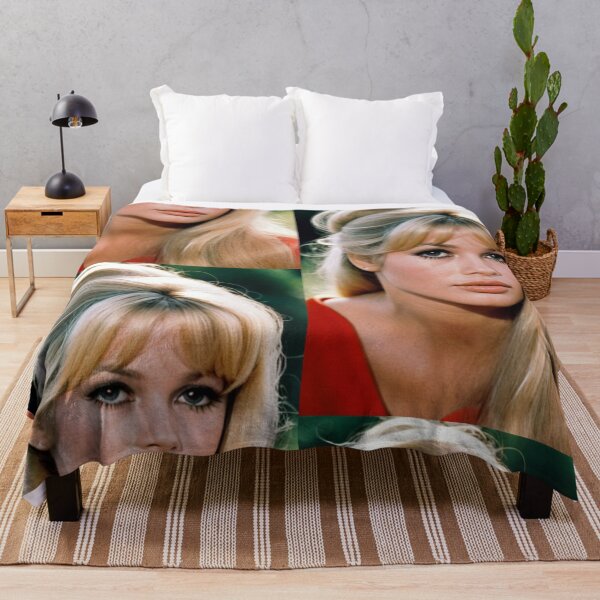 Item preview, Character - Portrait Iconic Gaze Piercing 1960s designed and sold by Beat-It.