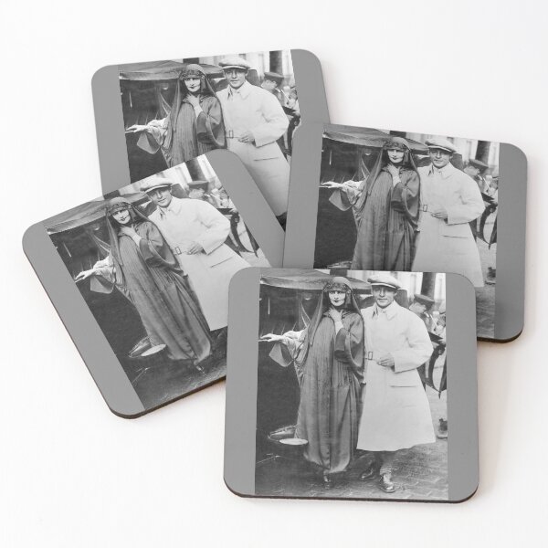 Artikelvorschau, Rudolph Valentino und Natacha Rambova im Auto entworfen und verkauft von collageDP.