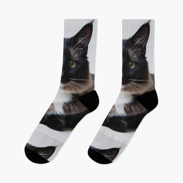 Artikelvorschau, Animals - Elegant Bicolor Cat, Feline Portrait with Amber Eyes entworfen und verkauft von DoodyPets.