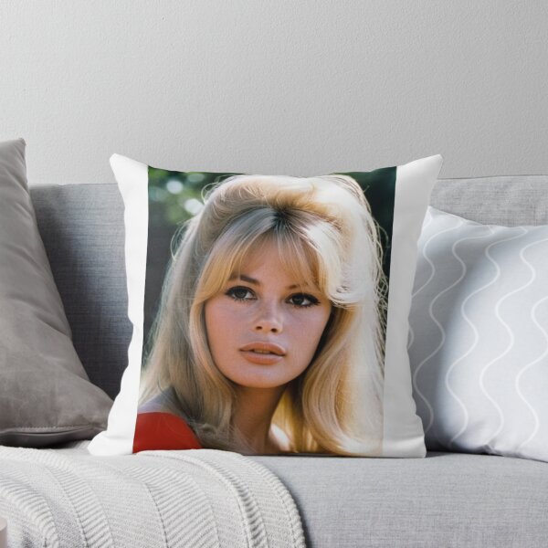 Item preview, Character - Portrait Red Gaze Intense Elegant designed and sold by Beat-It.