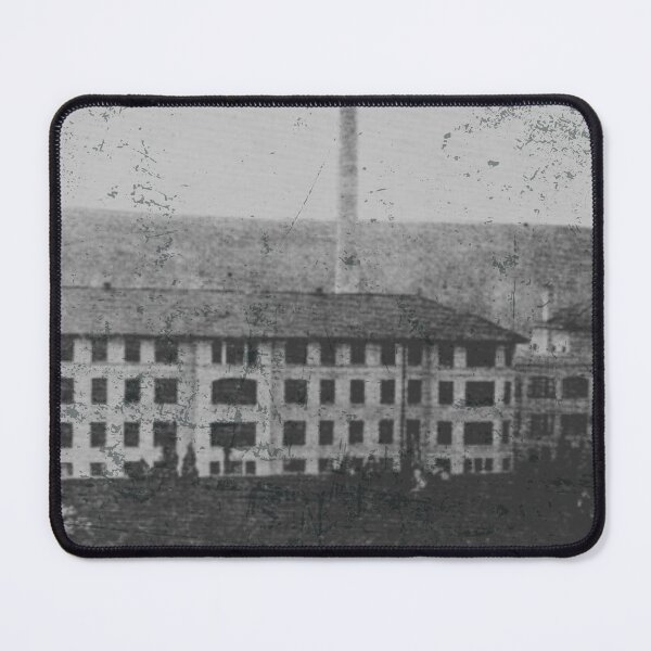 Artikelvorschau, Abgenutztes Foto des Eastern Oregon State Hospital entworfen und verkauft von GhostlyWorld.