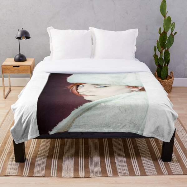 Item preview, La astuta mujer rusa designed and sold by Stwayne.