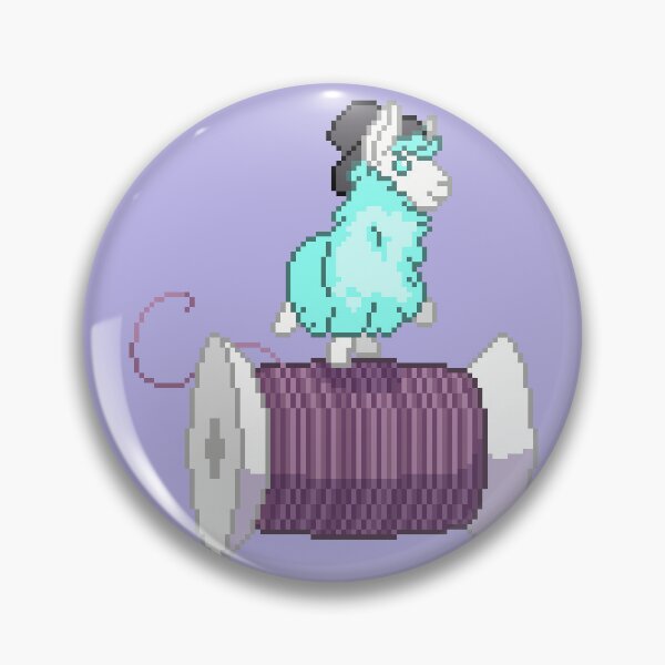 Artikelvorschau, Winziges Lama mit einer Garnrolle entworfen und verkauft von LlamaTrinkets.