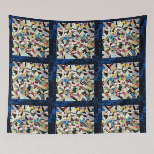 Artikelvorschau, BLAUER SAMT-QUILT entworfen und verkauft von THE GOOD FIND.