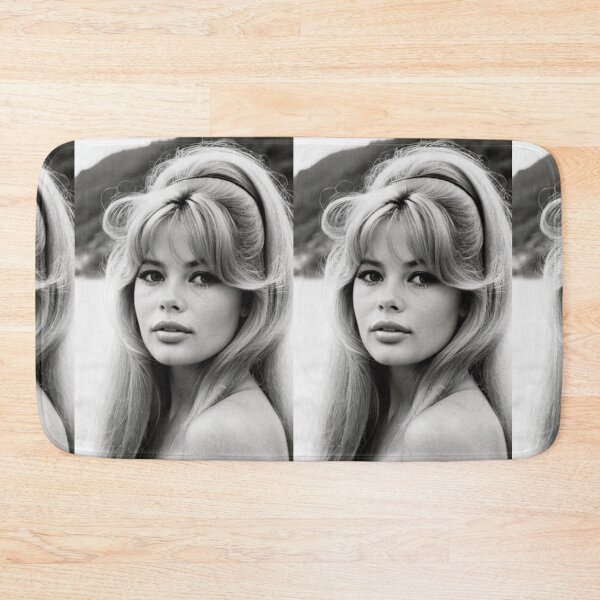 Item preview, Character - Tenue Legere Regard Franc Portrait designed and sold by Beat-It.