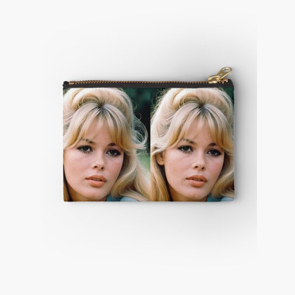 Item preview, Character - Tenue Plage Expression Enigmatique Portrait designed and sold by Beat-It.