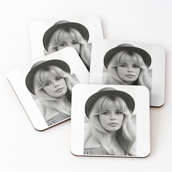 Item preview, Character - Tenue Plage Expression Sereine Portrait designed and sold by Beat-It.