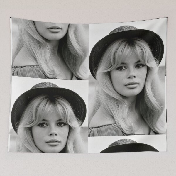 Item preview, Character - Tenue Plage Expression Sereine Portrait designed and sold by Beat-It.