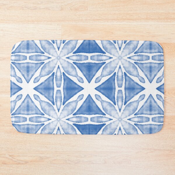 Artikelvorschau, Nahtloses blaues Shibori-Blumendreieckmuster entworfen und verkauft von sunsmilestudio.