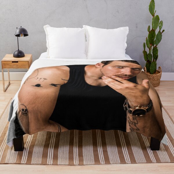 Item preview, Oliver Stark designed and sold by VividVibek.