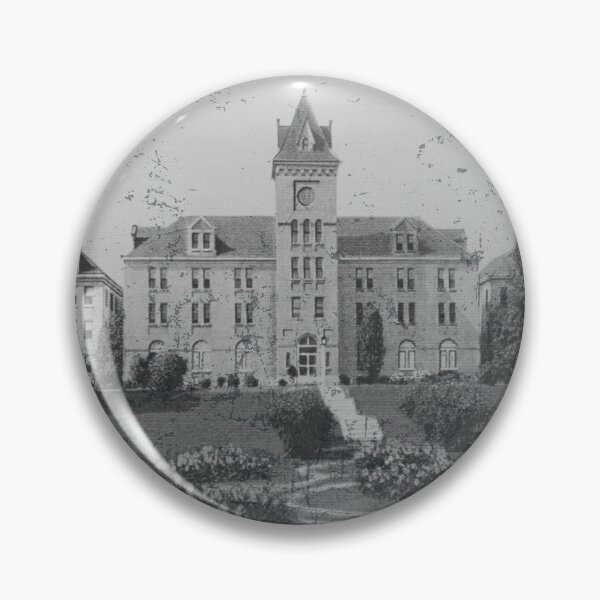 Artikelvorschau, Abgenutztes Foto aus dem Elgin State Hospital entworfen und verkauft von GhostlyWorld.