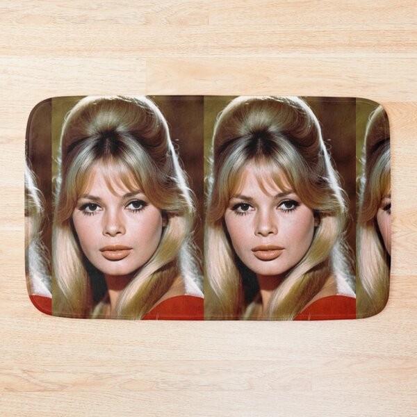 Item preview, Personnage - Portrait Radiant Bouffant Hairstylee Gaze Magnetic designed and sold by Beat-It.