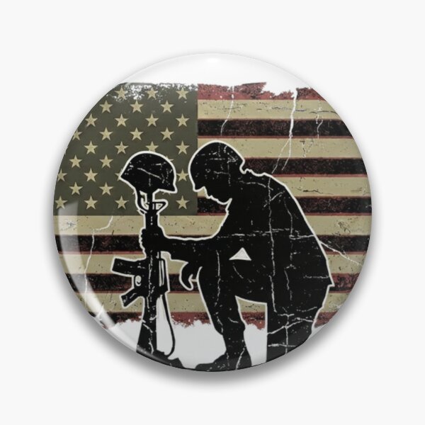 Artikelvorschau, Freedom Isn’t Free – Honoring the Fallen - – Patriotic Soldier Memorial Design entworfen und verkauft von ShirtsUp-Lane.