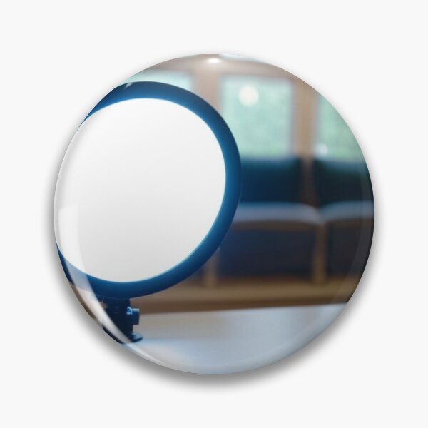 Artikelvorschau, Design - Circular LED Lamp, Modern Scandinavian Minimalism entworfen und verkauft von Reverso-Design.