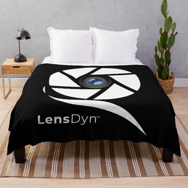 Item preview, Logotipo del estudio de videografía profesional LensDyn Europe designed and sold by LensDyn™.