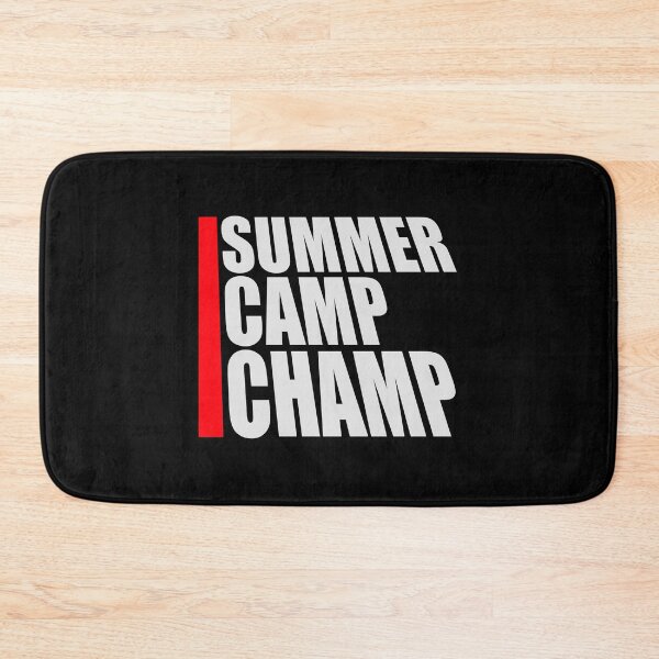 Aperçu de l'œuvre Citation amusante de Summer Camp Champ sur les aventures en plein air pour enfants créée et vendue par shirt-o-mat.