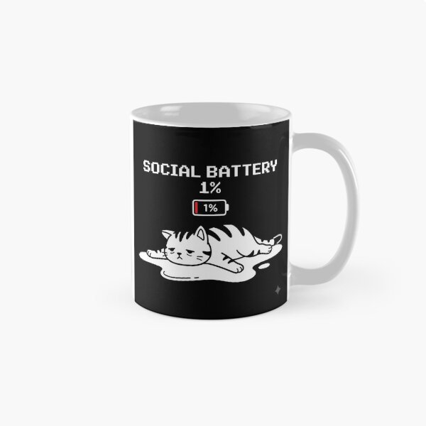Aperçu de l'œuvre Social Battery 1% Chat - Humour rétro pixel art de joueur introverti créée et vendue par SupernovaNote.