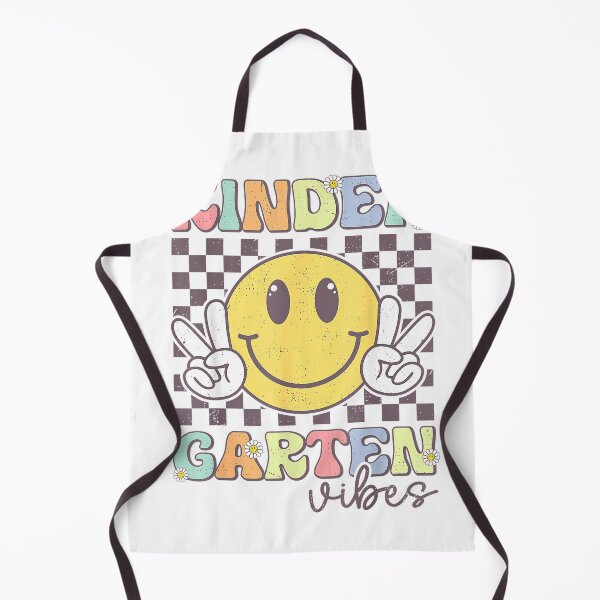 Artikelvorschau, Kindergarten Vibes Smile Face Back to School Teachers Kids T-Shirt entworfen und verkauft von ‘Nothing Scares Me’ Store.