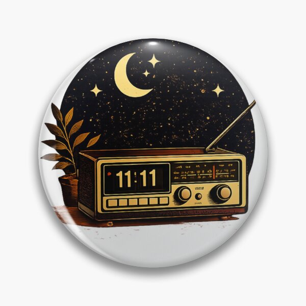 Artikelvorschau, 11:11 Mitternachtsradio – Vintage-Retro-Illustration entworfen und verkauft von PartoPala.
