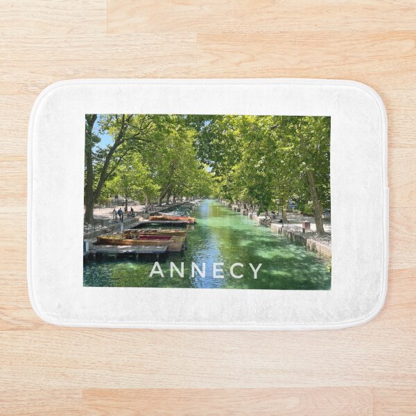 Artikelvorschau, Annecy im Sommer entworfen und verkauft von ZoeCalvert.