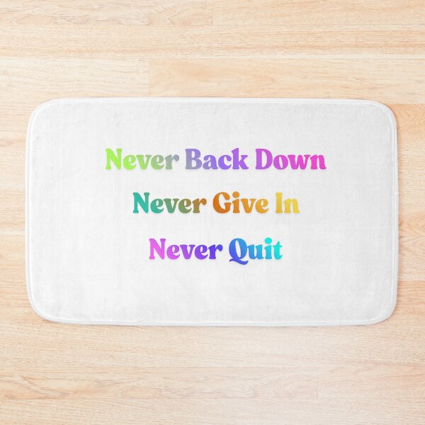Aperçu de l'œuvre T-shirt streetwear Never Back Down créée et vendue par Niknaqprints.