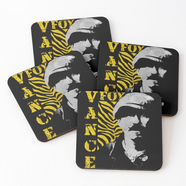 Item preview, Silueta de cantante de folk rock designed and sold by GlamRetro.