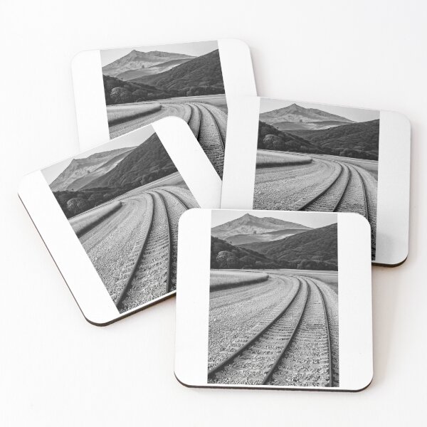 Artikelvorschau, Landscape - Geometric Rural Landscape, Formal Harmony and Natural Sublime entworfen und verkauft von Reverso-Design.