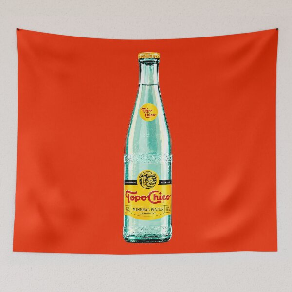 Aperçu de l'œuvre Bouteille Topo Chico créée et vendue par NoThoughtsCat.
