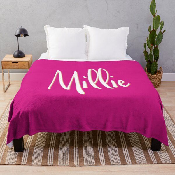 Aperçu de l'œuvre Conception de caractères personnalisée MILLIE créée et vendue par CharlottePlaceArt.